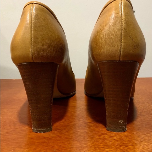 DKNY heels cognac color size 9B. - Picture 3 of 4